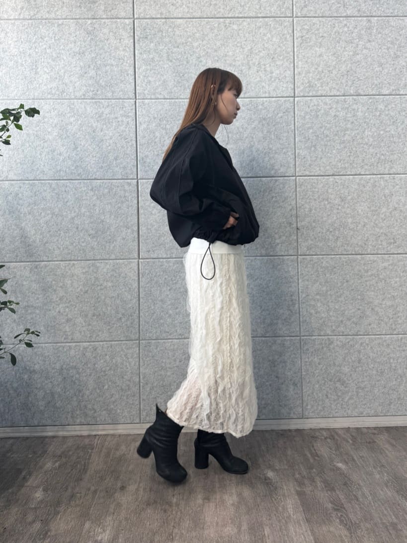designer yukaさんの「CODE A｜frill lace easy skirt」を使ったコーディネート