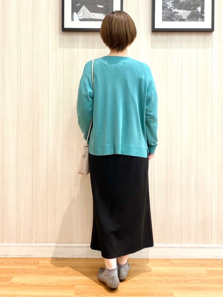 ユ（yu）さんの「SHOO･LA･RUE｜◆ストレッチアーモンドトゥパンプス」を使ったコーディネート
