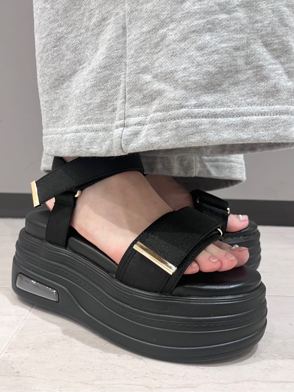 RISAさんの「ESPERANZA｜厚底フラットスポサン」を使ったコーディネート