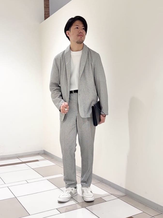 及川さんの「TAKEO KIKUCHI｜【抗菌防臭／5サイズ展開】ハイゲージポンチ Tシャツ」を使ったコーディネート