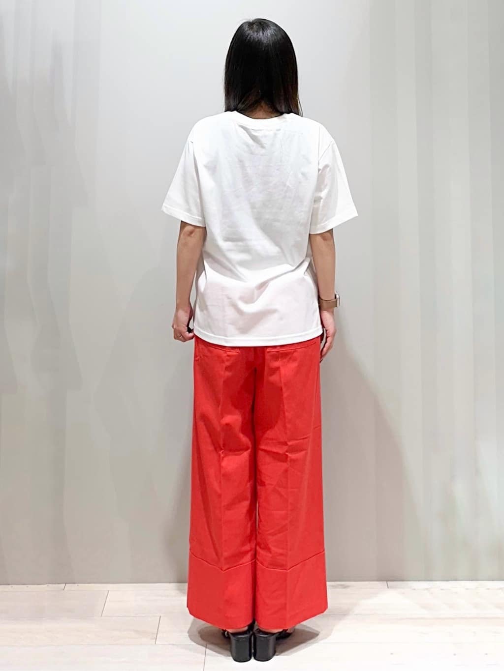 Iguさんの「THE SHOP TK｜」を使ったコーディネート