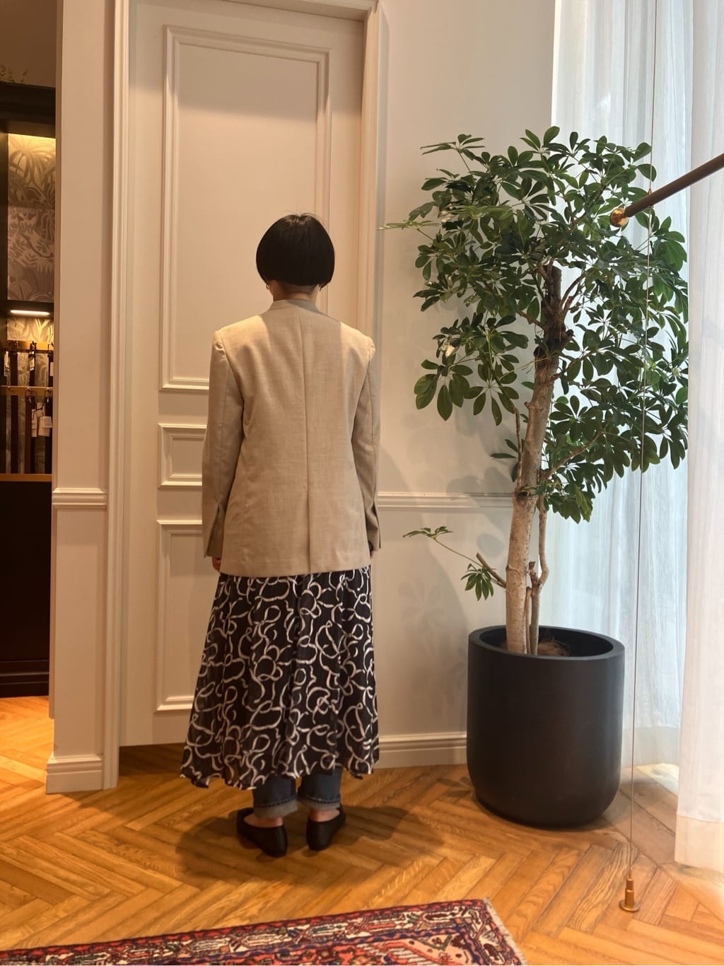 konominさんの「DRESSTERIOR｜【ウォッシャブル】テーパードコンフォートデニム」を使ったコーディネート