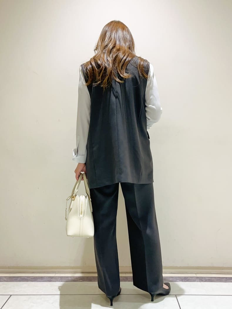 sattoさんの「UNTITLED｜【日本製・本革】Comfit Dresser Pumps（コンフィットドレッサーパンプス）」を使ったコーディネート