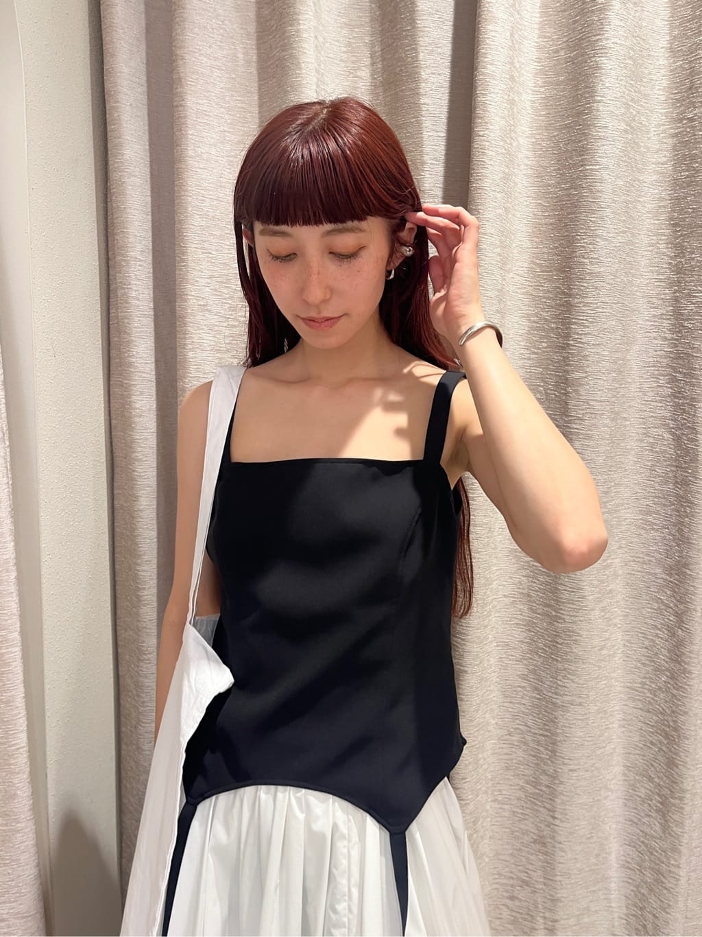 Rielさんの「CODE A｜side slit volume skirt」を使ったコーディネート