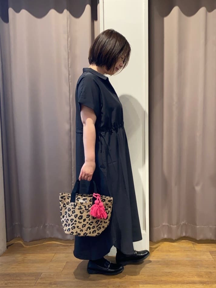 いーいさんの「SHOO･LA･RUE｜◆【高レビュー】夏を彩る ジュートランチトートバッグ」を使ったコーディネート