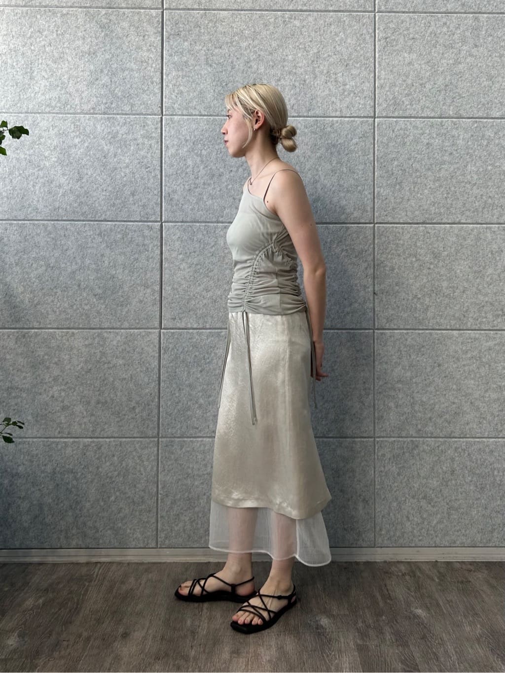 honoka Aさんの「CODE A｜asymmetry gather tank」を使ったコーディネート