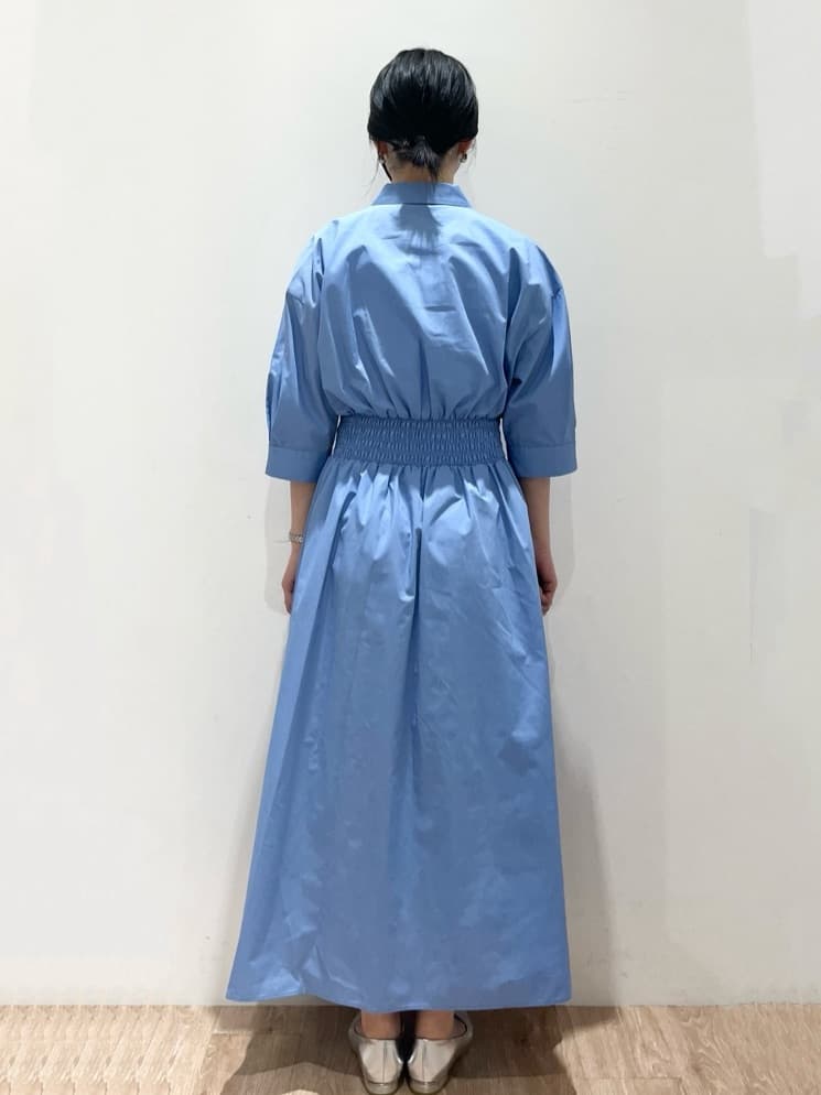 momokoさんの「OPAQUE.CLIP｜◆《5色展開》フィット＆フレアシャツワンピース【洗濯機洗い可】」を使ったコーディネート