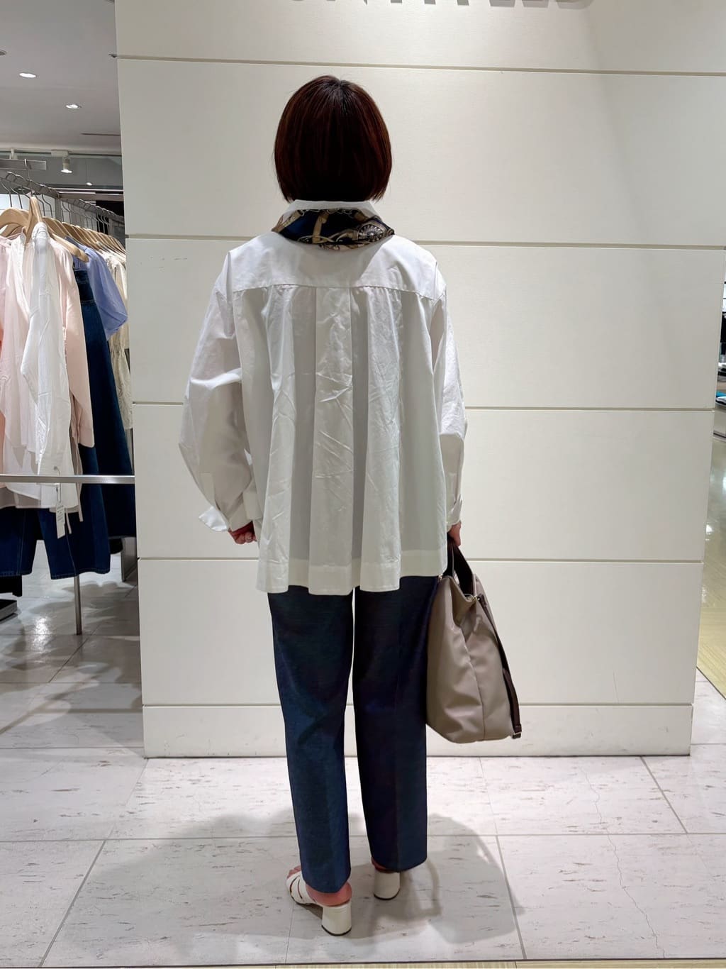 Satoさんの「UNTITLED｜◆【体型カバー】タイプライター テントシャツ」を使ったコーディネート