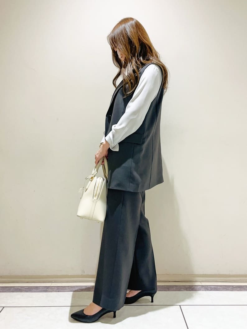 sattoさんの「UNTITLED｜【日本製・本革】Comfit Dresser Pumps（コンフィットドレッサーパンプス）」を使ったコーディネート