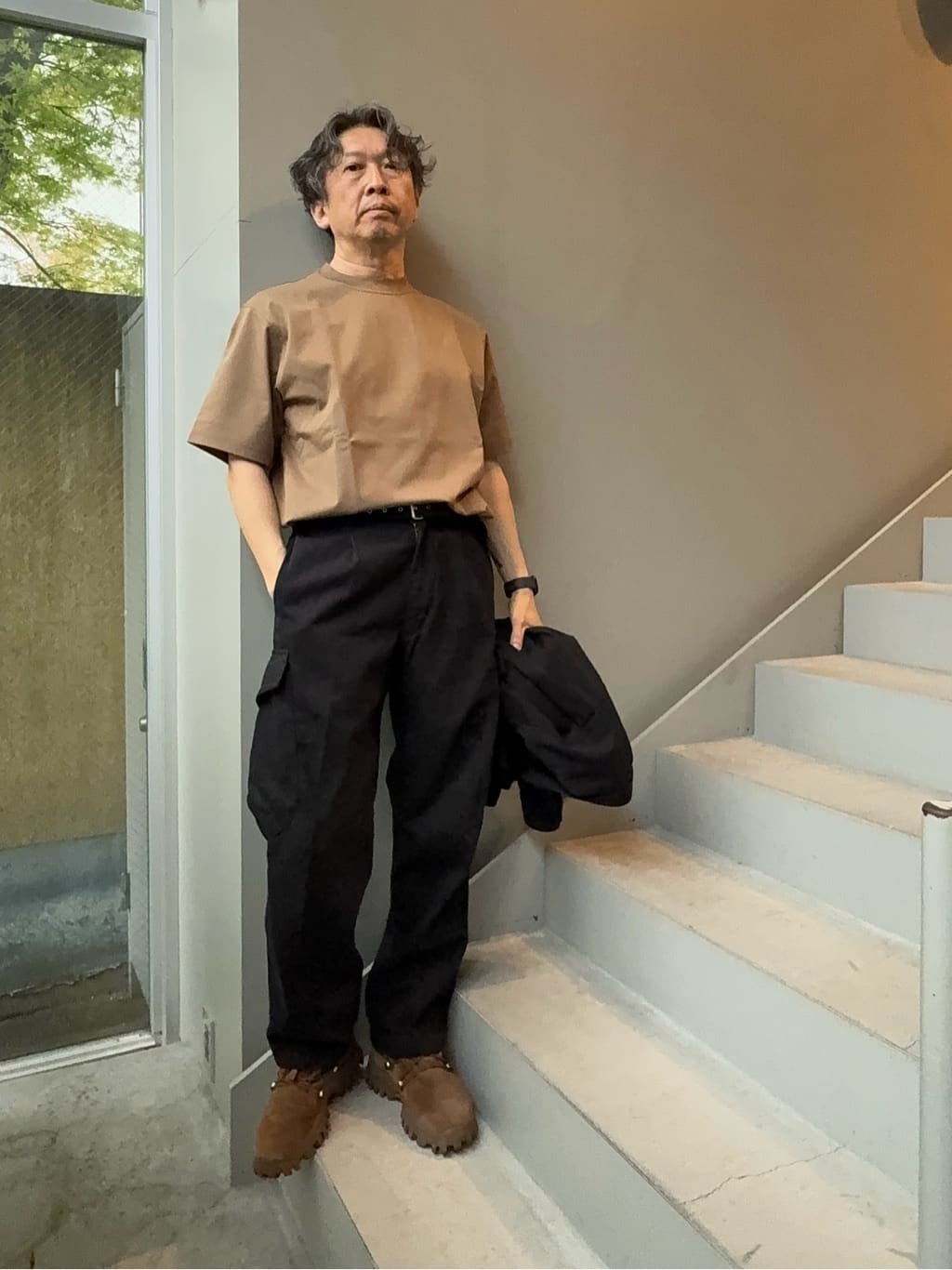 デザイナーTAKEman さんの「TAKEO KIKUCHI｜【抗菌防臭／5サイズ展開】ハイゲージポンチ Tシャツ」を使ったコーディネート
