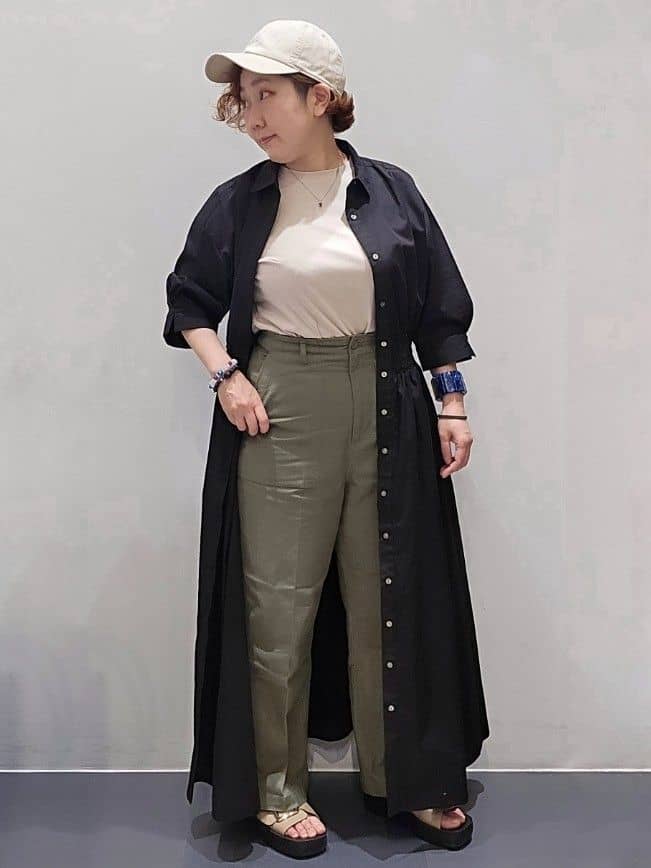 ゆきをさんの「OPAQUE.CLIP｜◆《5色展開》フィット＆フレアシャツワンピース【洗濯機洗い可】」を使ったコーディネート