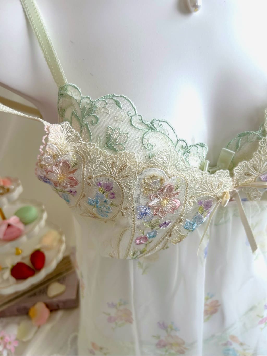 anさんの「Risa Magli｜フロリタ ブラジャー＜D Make Type＞（E-F）」を使ったコーディネート