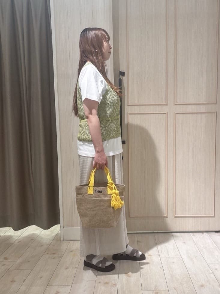 AMI55さんの「SHOO･LA･RUE｜◆さらさらドビーイージーガウチョパンツ」を使ったコーディネート