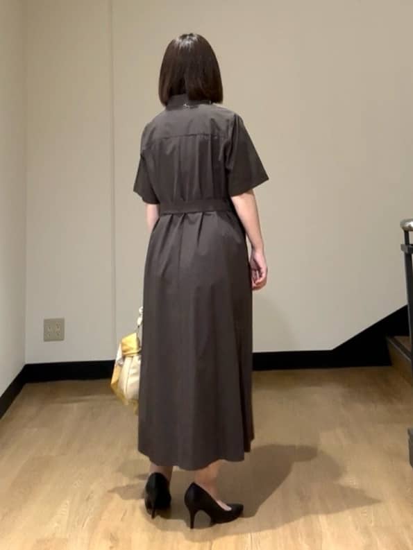 MIKIKOさんの「UNTITLED｜【手洗い／58cm正方形】ベルトプリントスカーフ」を使ったコーディネート