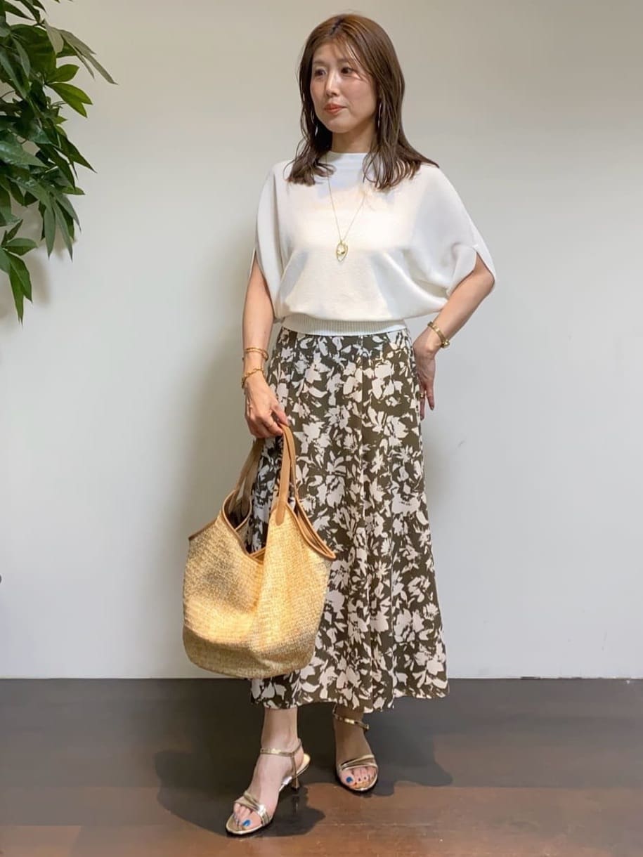 tomoさんの「UNTITLED｜◆ビッグトップネックレス」を使ったコーディネート