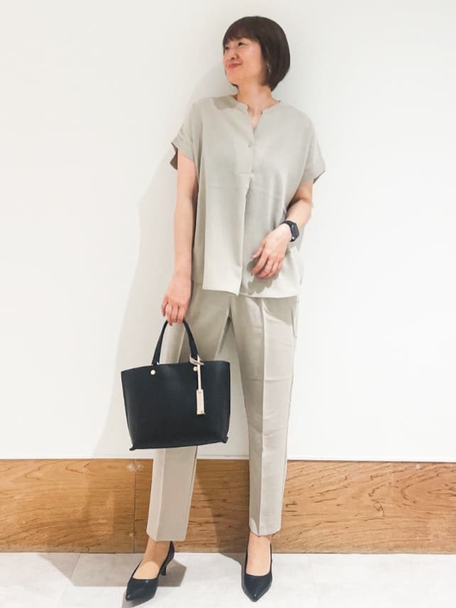 Yukinkoさんの「OPAQUE.CLIP｜《7色展開／SS-LLサイズ》ストレッチスキッパーブラウス／セットアップ対応【洗濯機洗い可／防シワ】」を使ったコーディネート