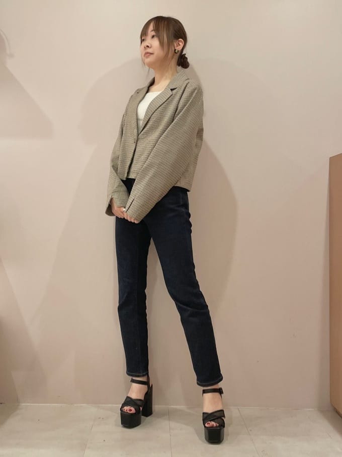 azusaさんの「ESPERANZA｜ラク盛り厚底サンダルⅢ」を使ったコーディネート