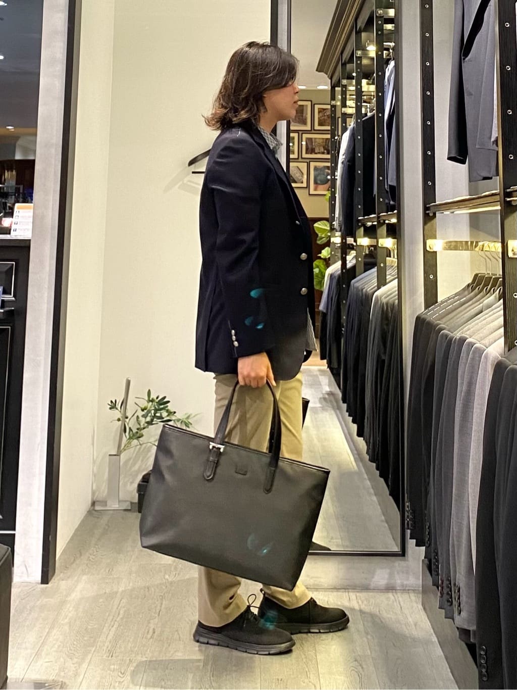 nishiさんの「TAKEO KIKUCHI｜コーデュラ（R） コーティング トートバッグ」を使ったコーディネート
