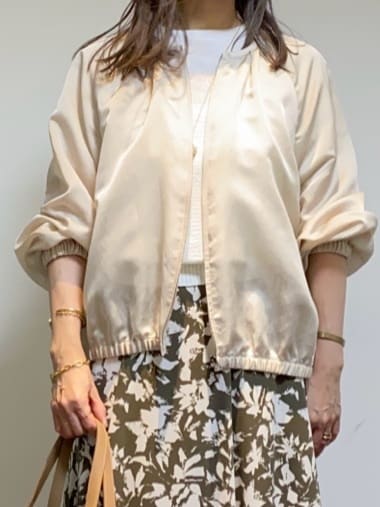 tomoさんの「UNTITLED｜◆ビッグトップネックレス」を使ったコーディネート