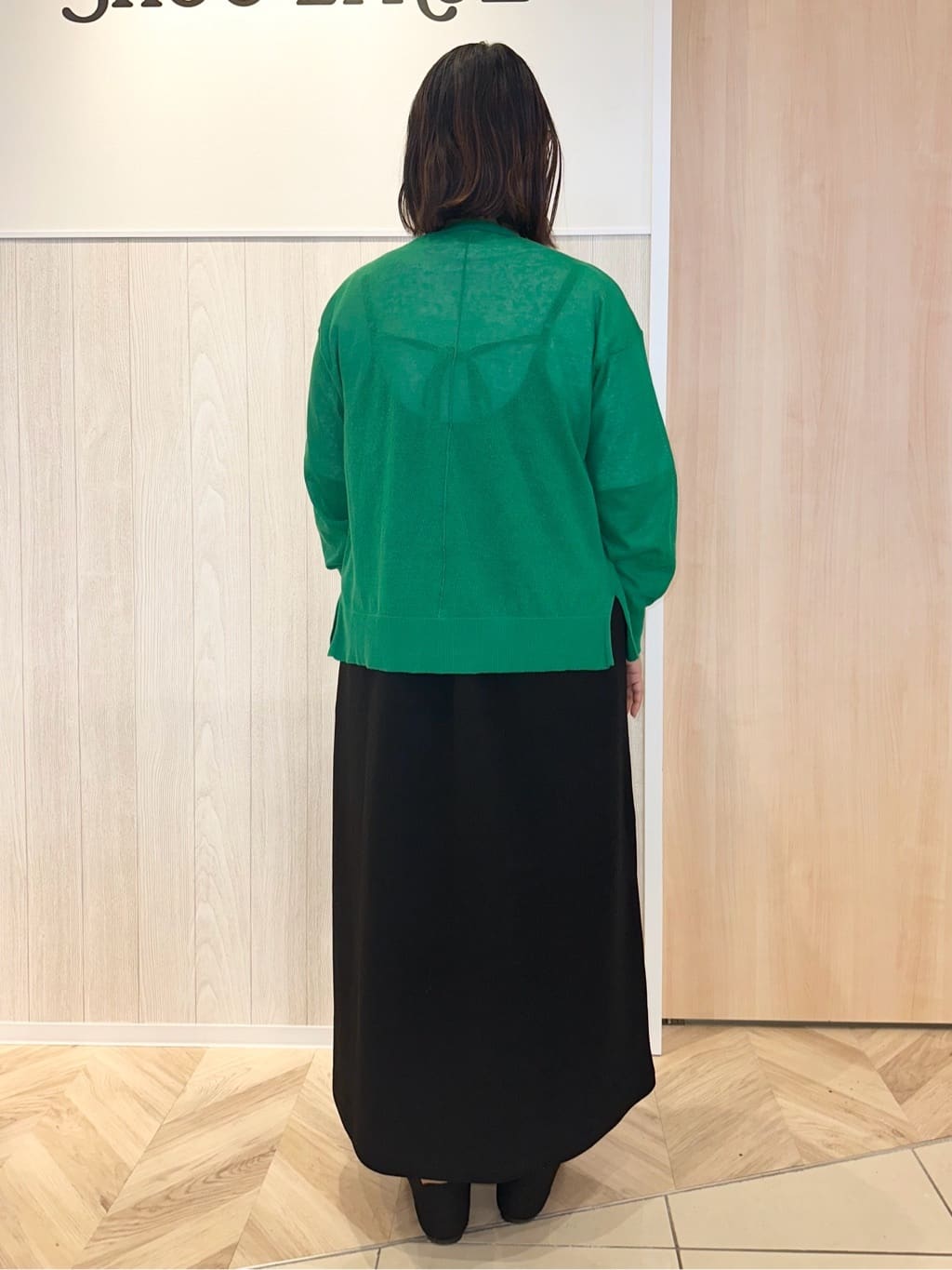やっちゃんさんの「SHOO･LA･RUE｜」を使ったコーディネート