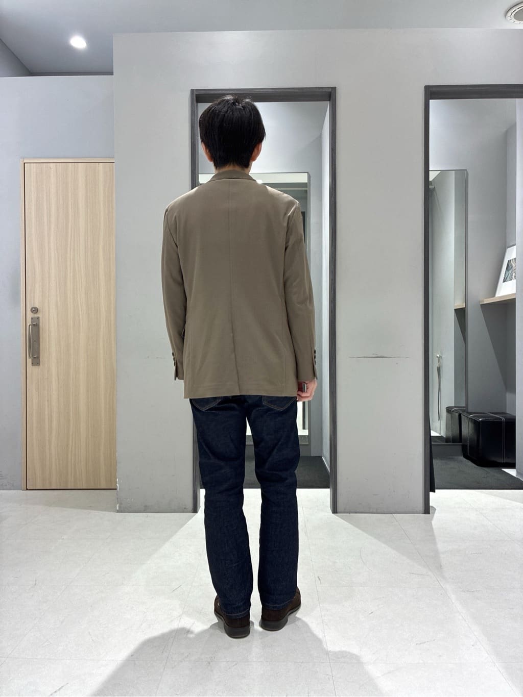 わいずみさんの「TAKEO KIKUCHI｜【360&deg;ストレッチ／セットアップ対応】None Of Stress ジャケット」を使ったコーディネート