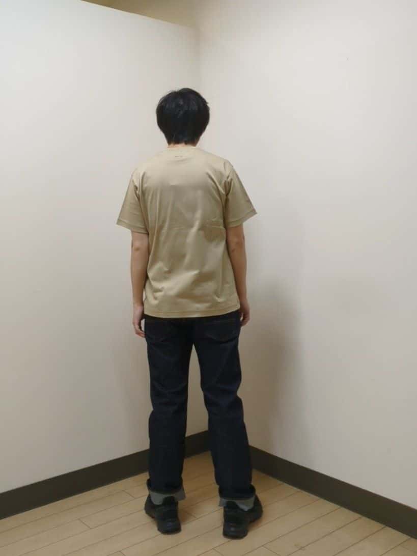 あきやまさんの「TAKEO KIKUCHI｜【モンスターストレッチ】日本製 ワンウォッシュ デニムパンツ」を使ったコーディネート