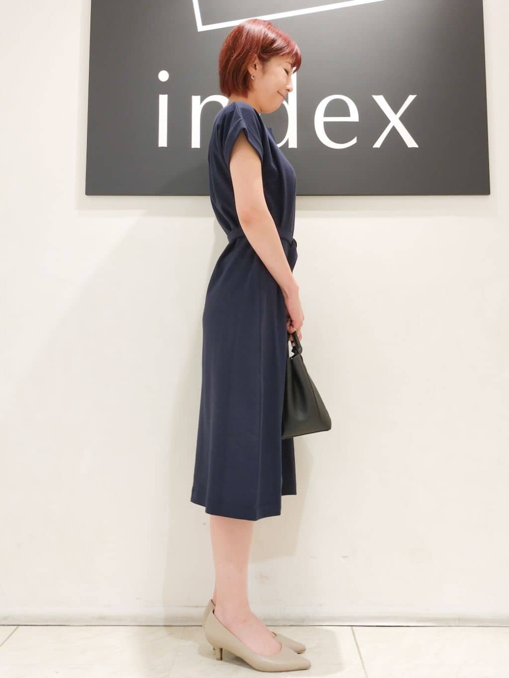 n.さんの「index｜◆《5色展開／XS-3Lサイズ》Iラインシルエットワンピース【UV／接触冷感／洗濯機洗い可】」を使ったコーディネート