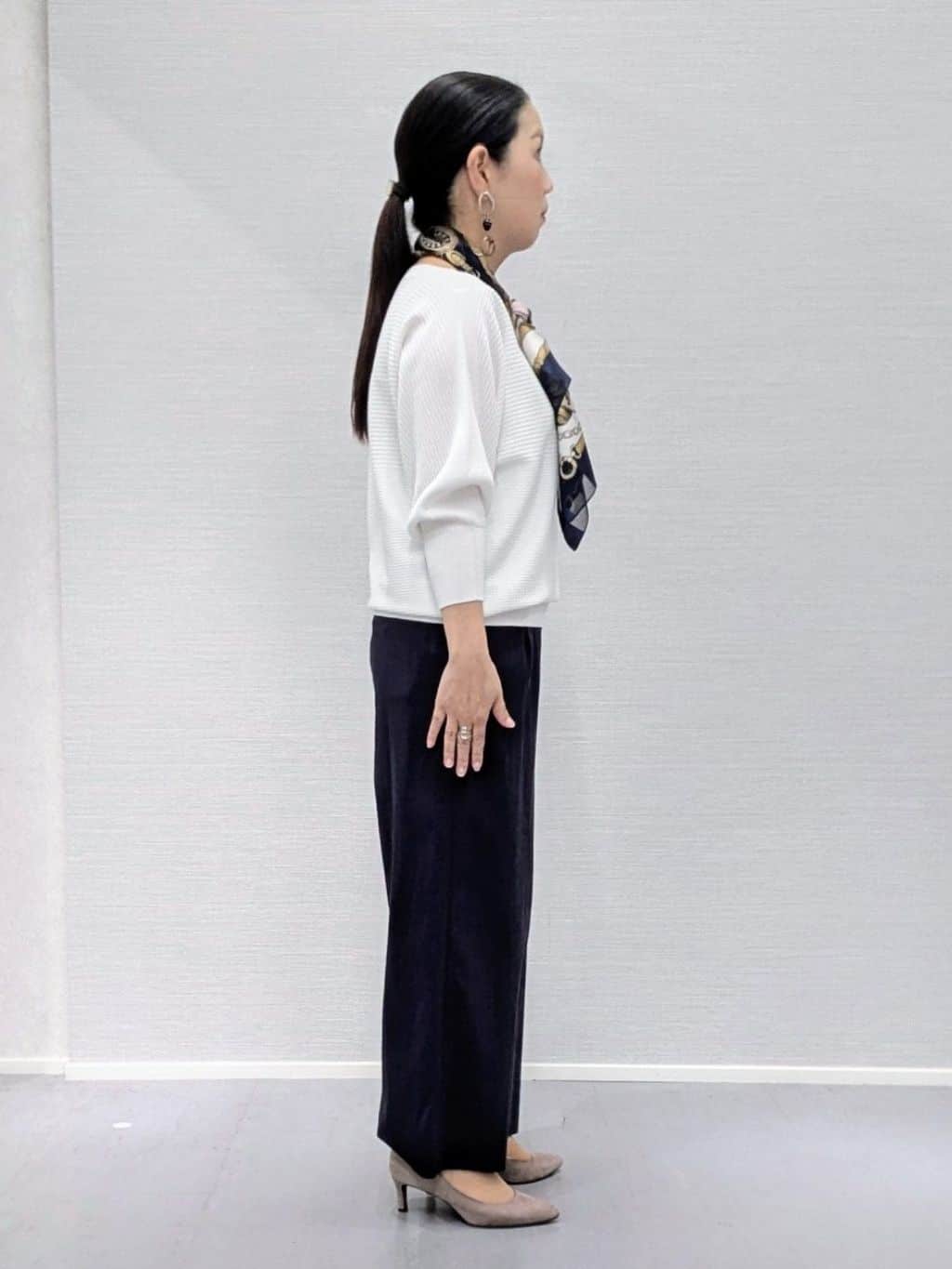 makkyさんの「UNTITLED｜【褒められパンツ／洗える／ウエストゴム】ワイドタックパンツ」を使ったコーディネート