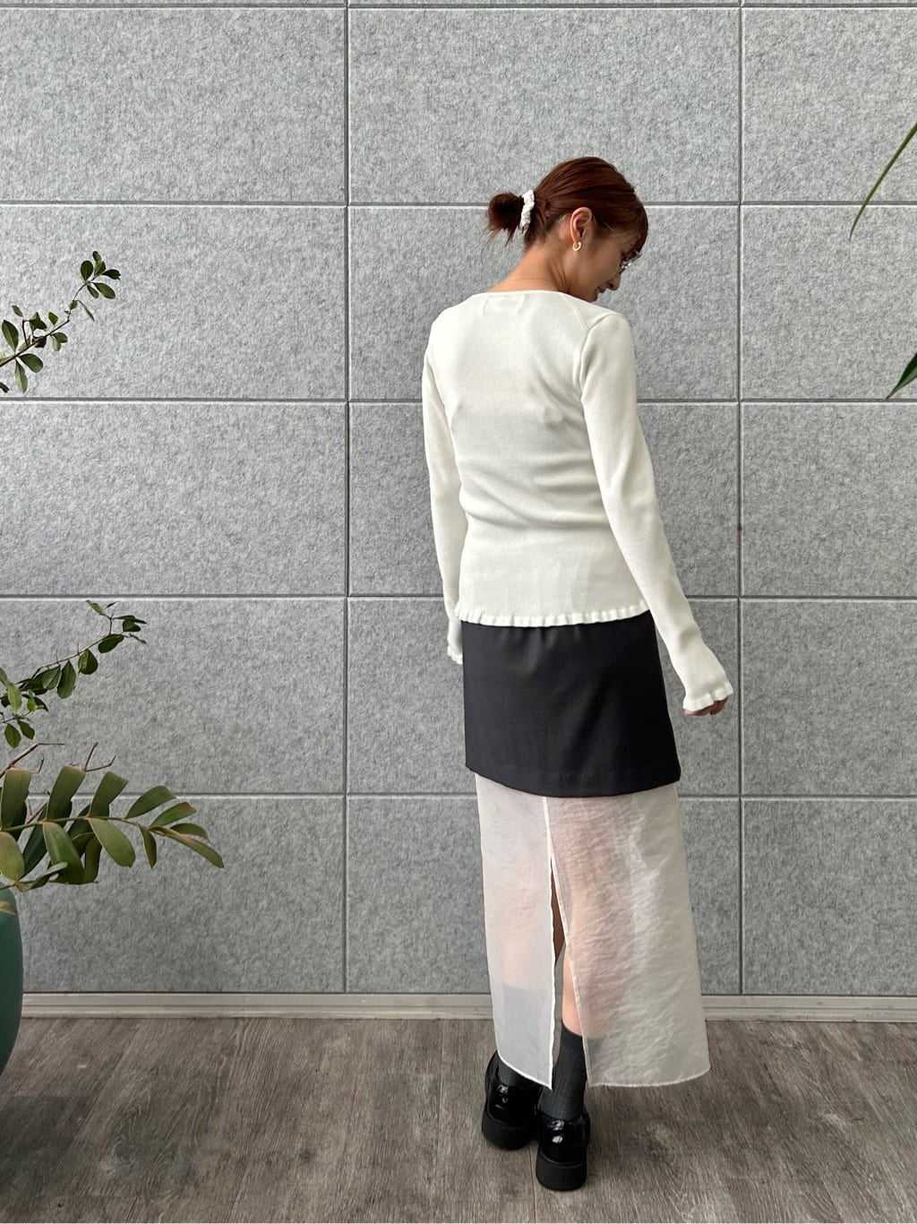 harunaさんの「CODE A｜reversible sheer skirt」を使ったコーディネート