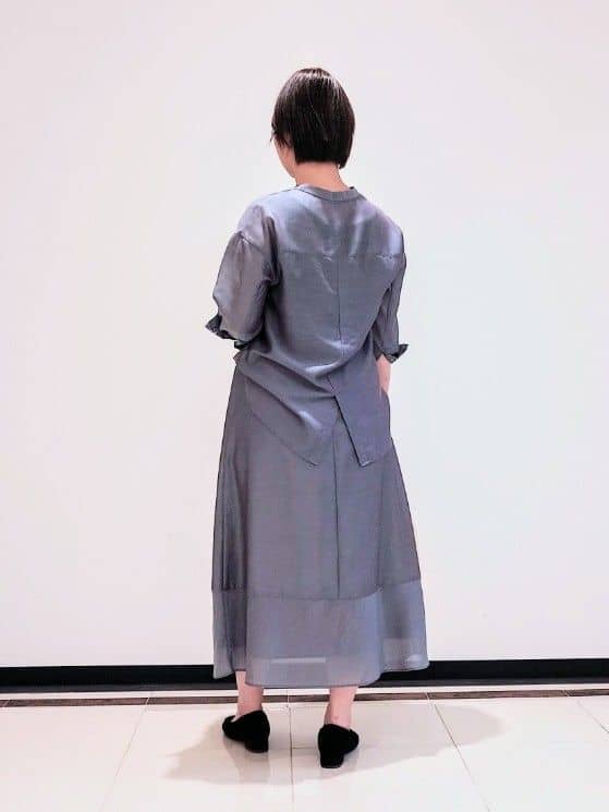 gissyさんの「INDIVI｜◆【洗える／エアリー素材】バンドカラーシャツ」を使ったコーディネート