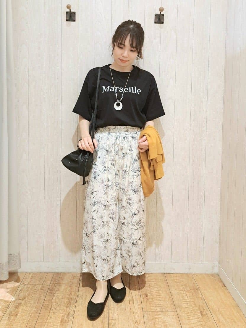 SAKIさんの「SHOO･LA･RUE｜」を使ったコーディネート