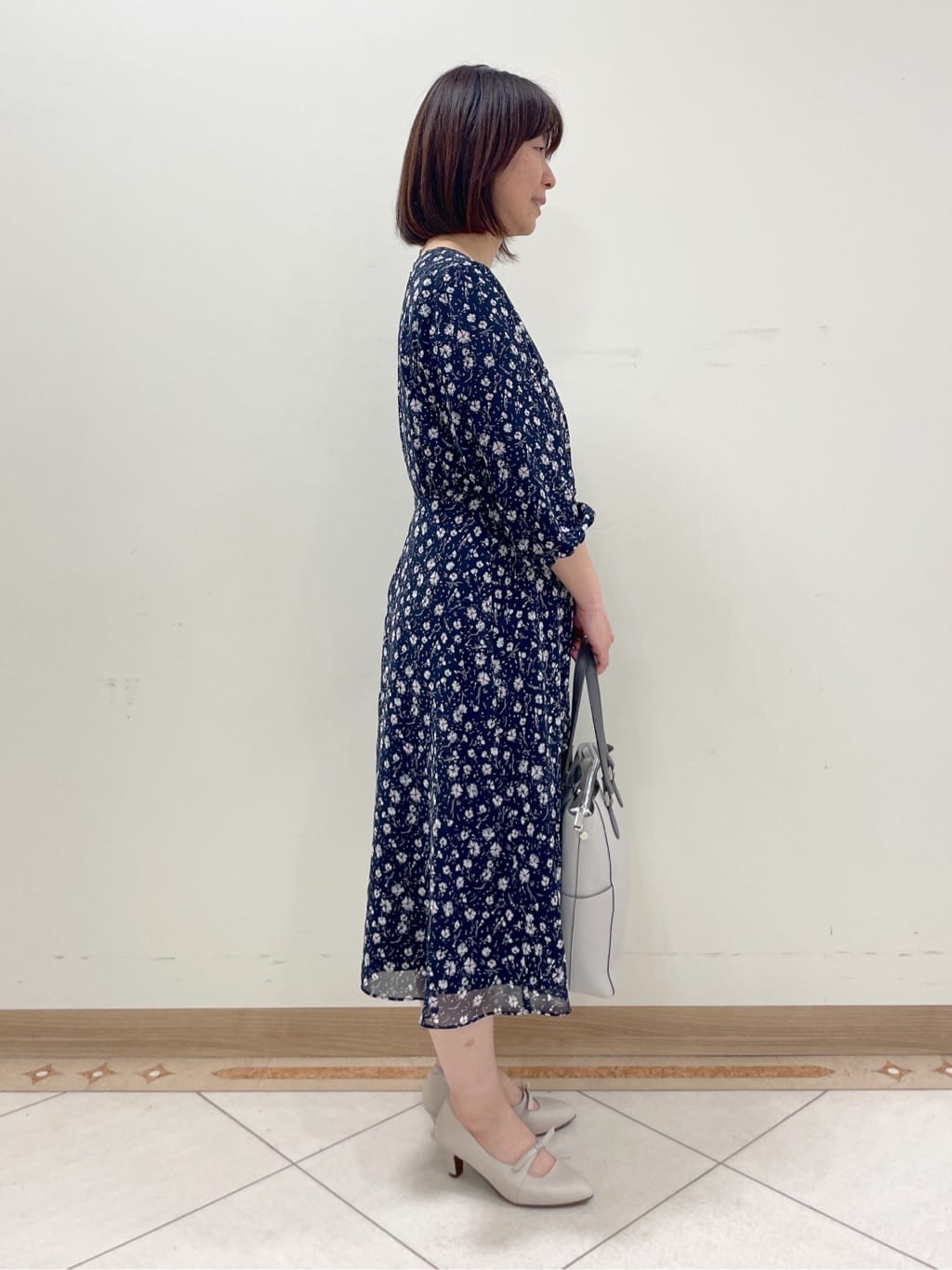 hanaさんの「Reflect｜◆【マシンウォッシュ可】フラワープリントワンピース」を使ったコーディネート
