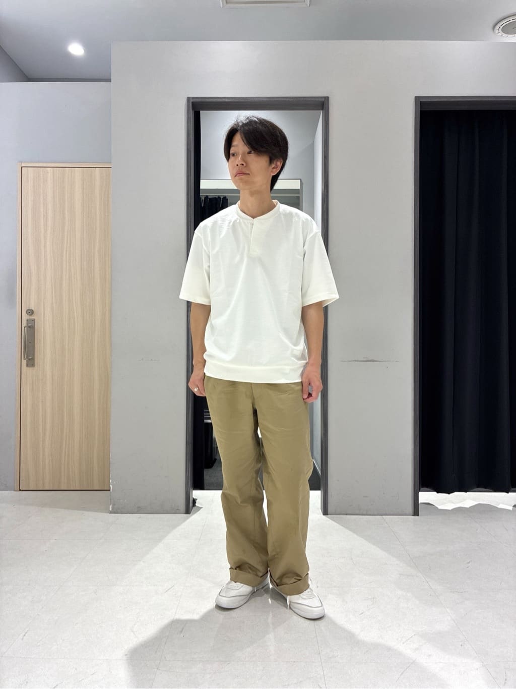 わいずみさんの「TAKEO KIKUCHI｜【キーリング付き】メランジ　大人ショルダーバッグ」を使ったコーディネート