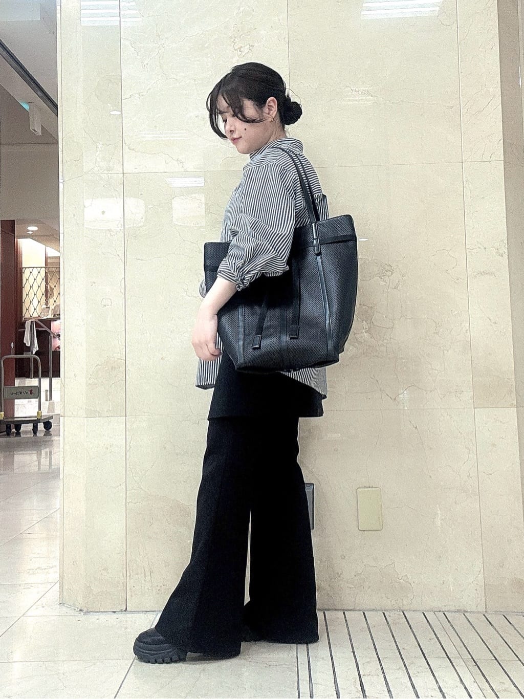 mさんの「HIROKO HAYASHI｜PANIER（パニエ） トートバッグL」を使ったコーディネート