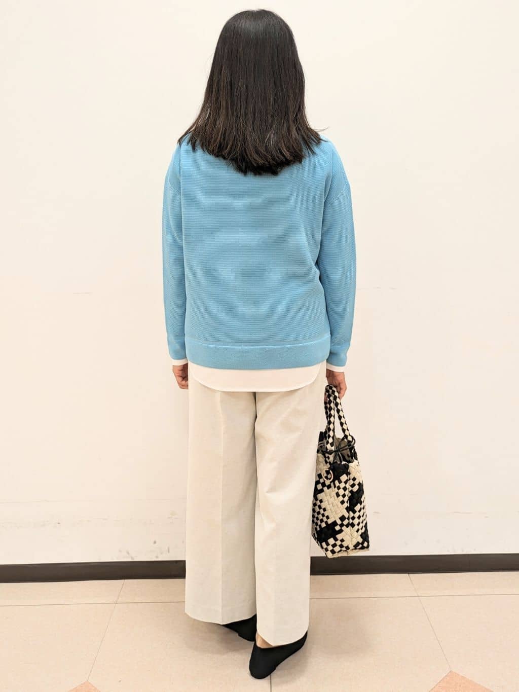 ともさんの「UNTITLED｜トリプルワントップペンダント」を使ったコーディネート