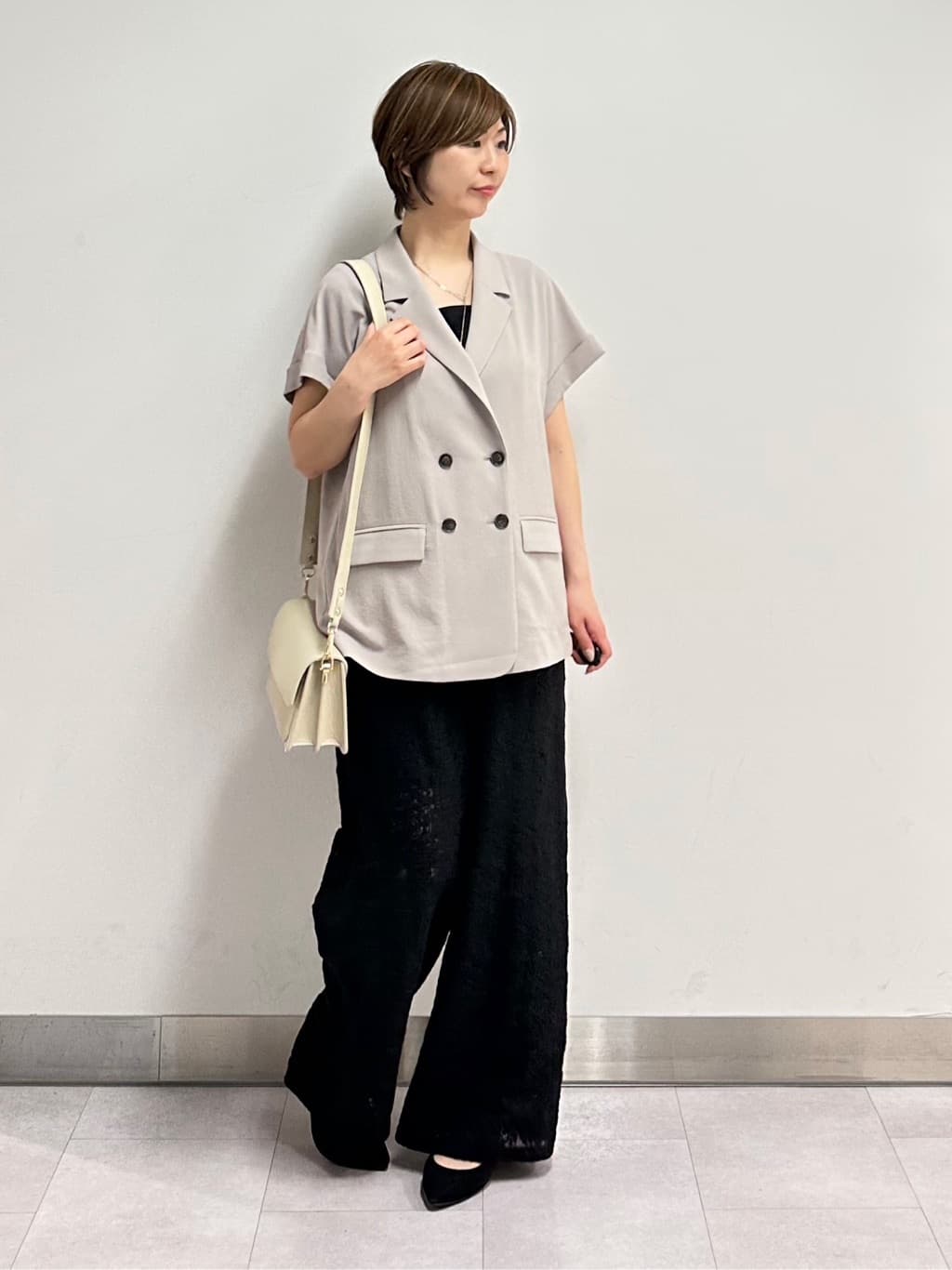 みなこさんの「UNTITLED｜◆【セットアップ可能/接触冷感/イージーケア】リラクミスト　ハーフスリーブジャケット」を使ったコーディネート