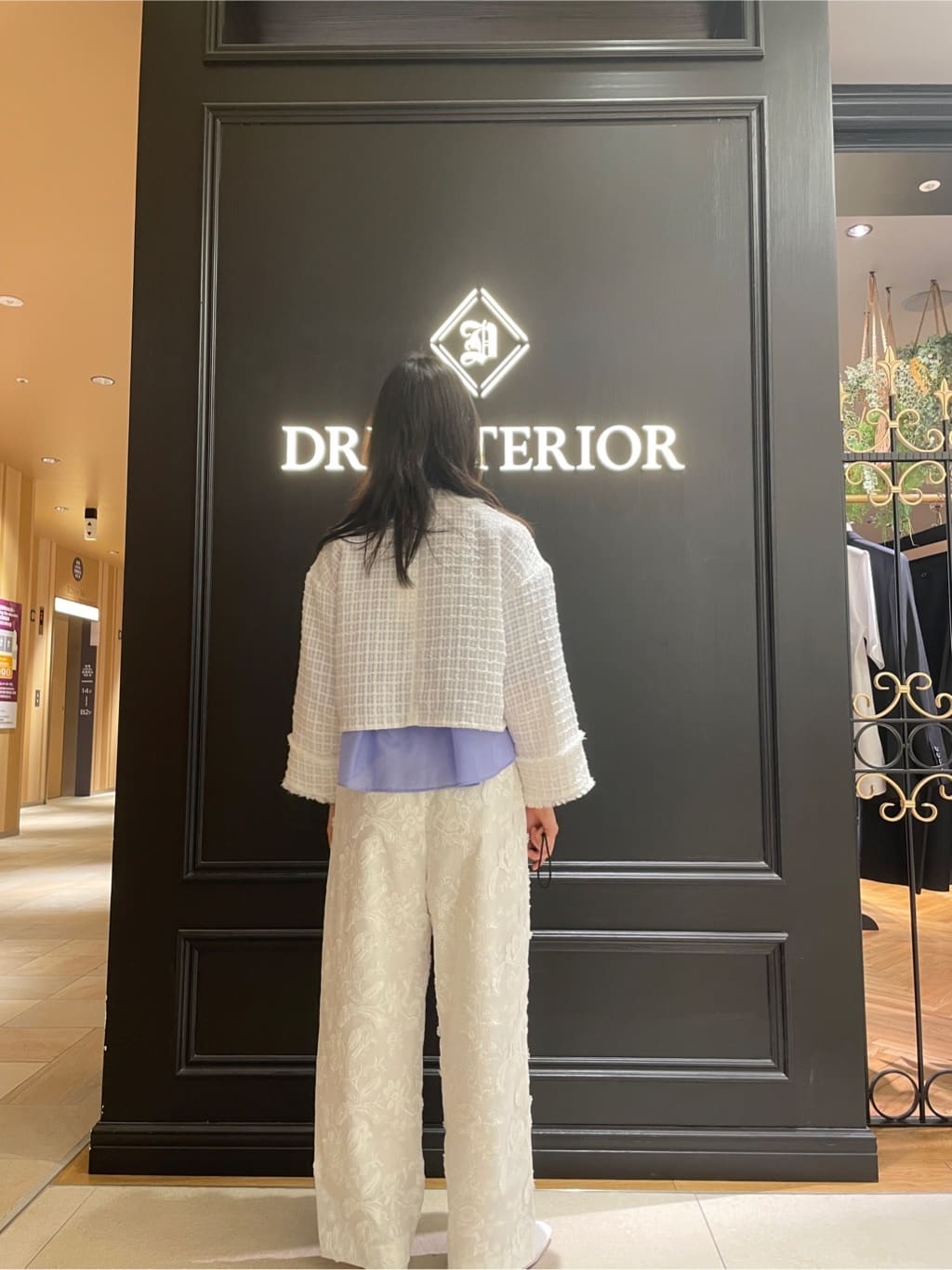 Karinさんの「DRESSTERIOR｜」を使ったコーディネート