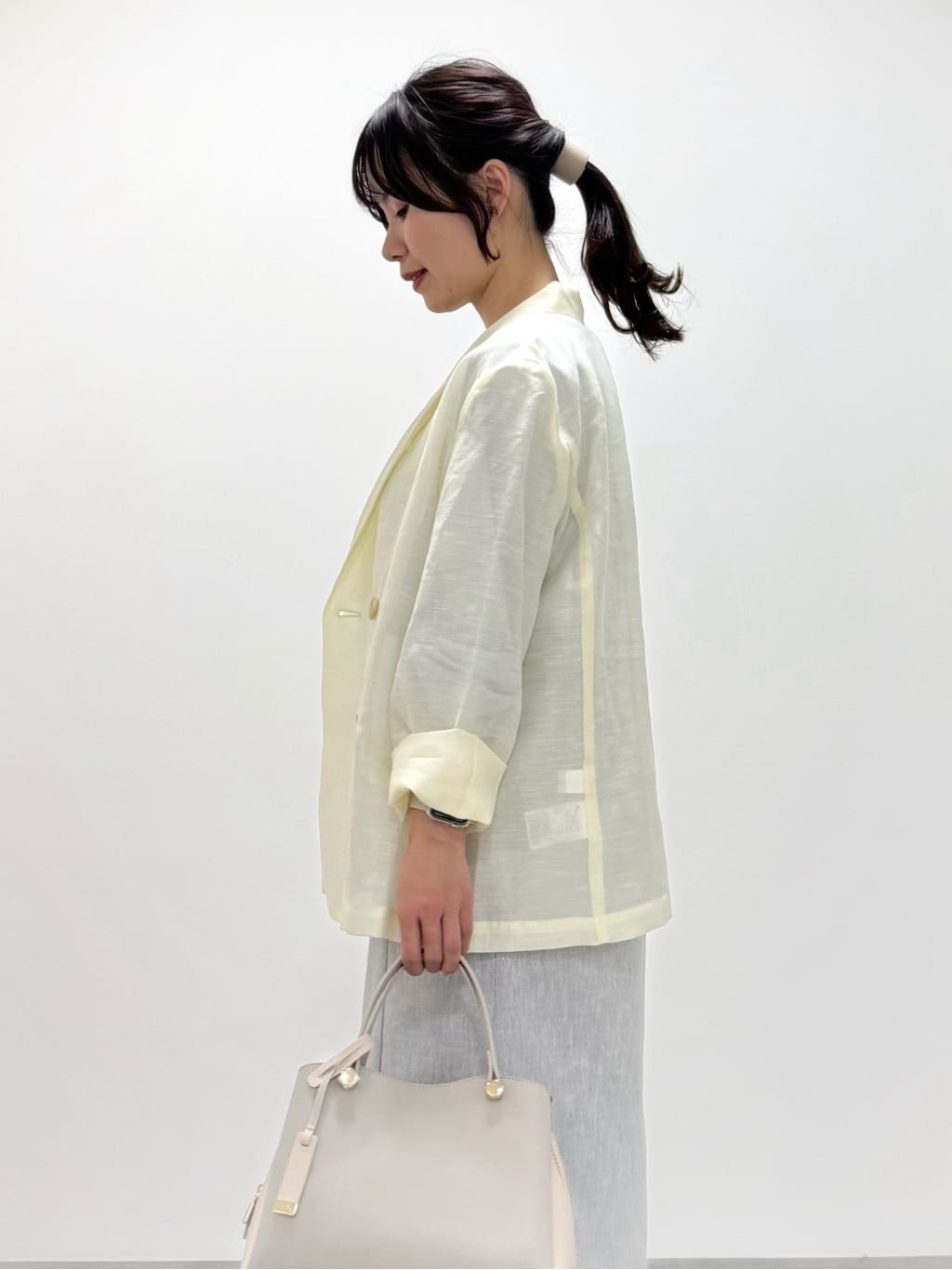 kozuさんの「index｜麻調シアーダブルブレストテーラードジャケット【洗濯機洗い可】」を使ったコーディネート