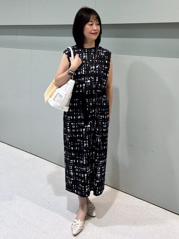 makiさんの「UNTITLED｜フープトップネックレス」を使ったコーディネート