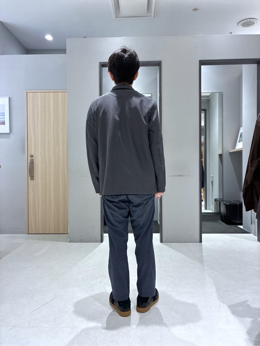 わいずみさんの「TAKEO KIKUCHI｜【抗菌防臭／5サイズ展開】ハイゲージポンチ Tシャツ」を使ったコーディネート