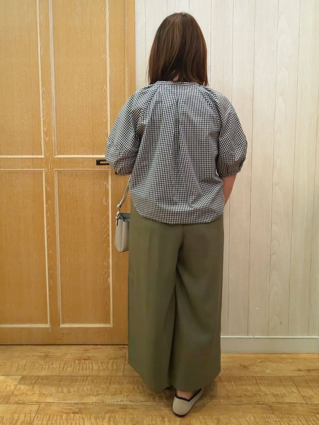 こっとんさんの「SHOO･LA･RUE｜」を使ったコーディネート