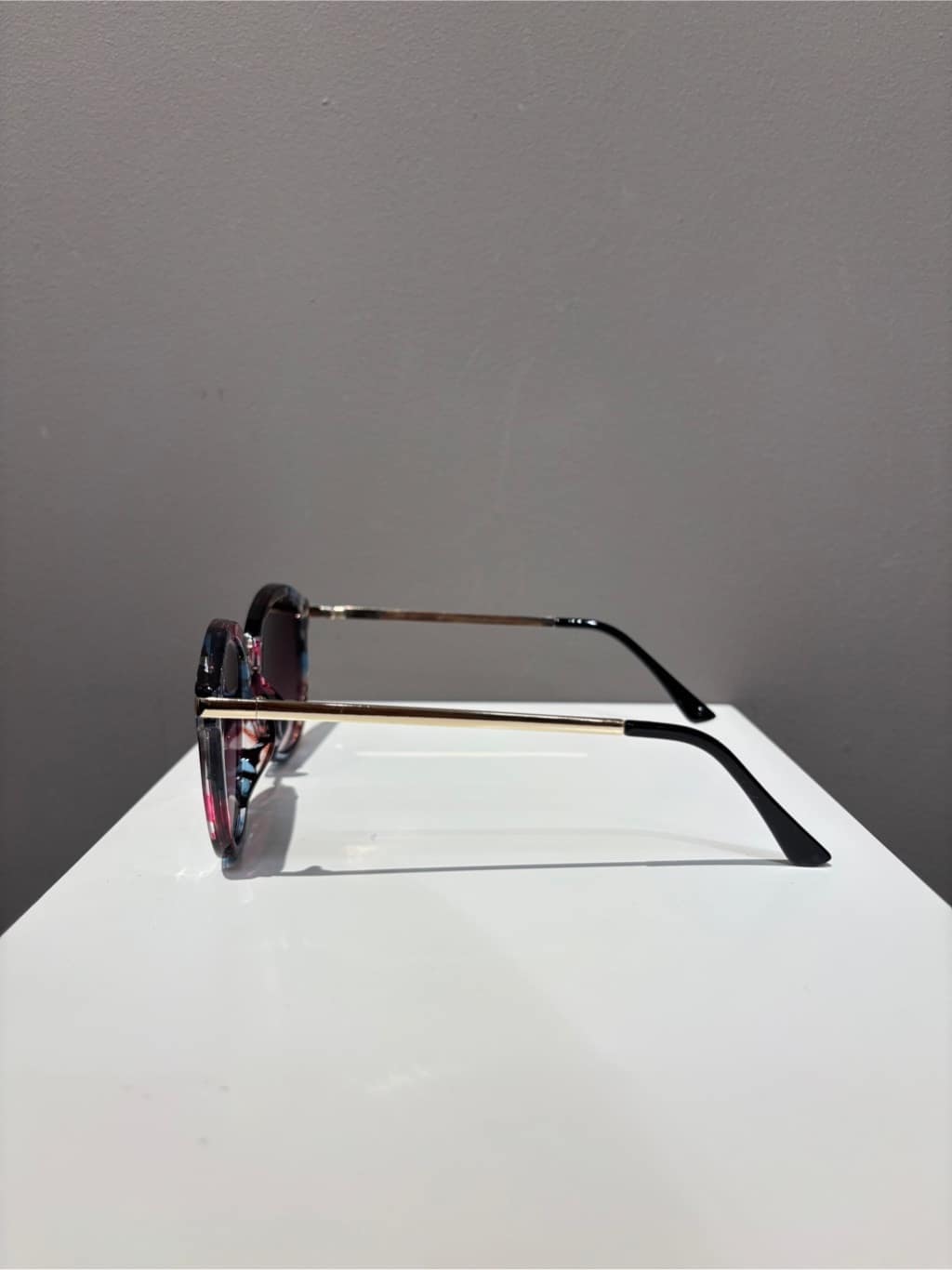 yamaさんの「SHOO･LA･RUE｜◆サイドメタルビッグフレームサングラス」を使ったコーディネート
