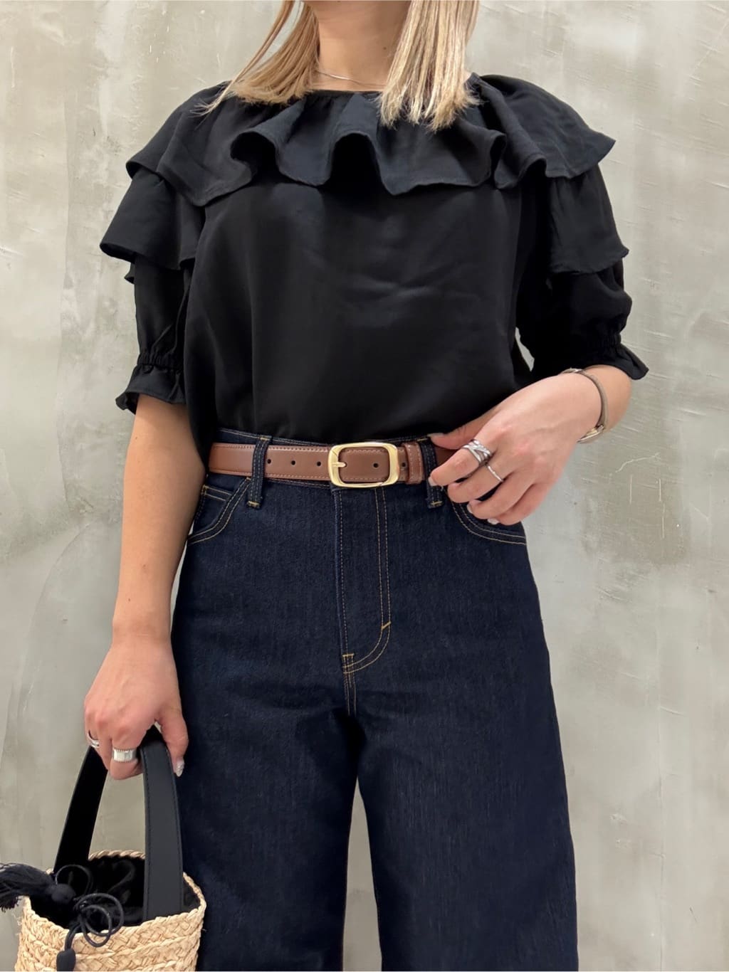 minaさんの「grove｜【Lee&times;grove別注】WIDE DENIM PANTS」を使ったコーディネート