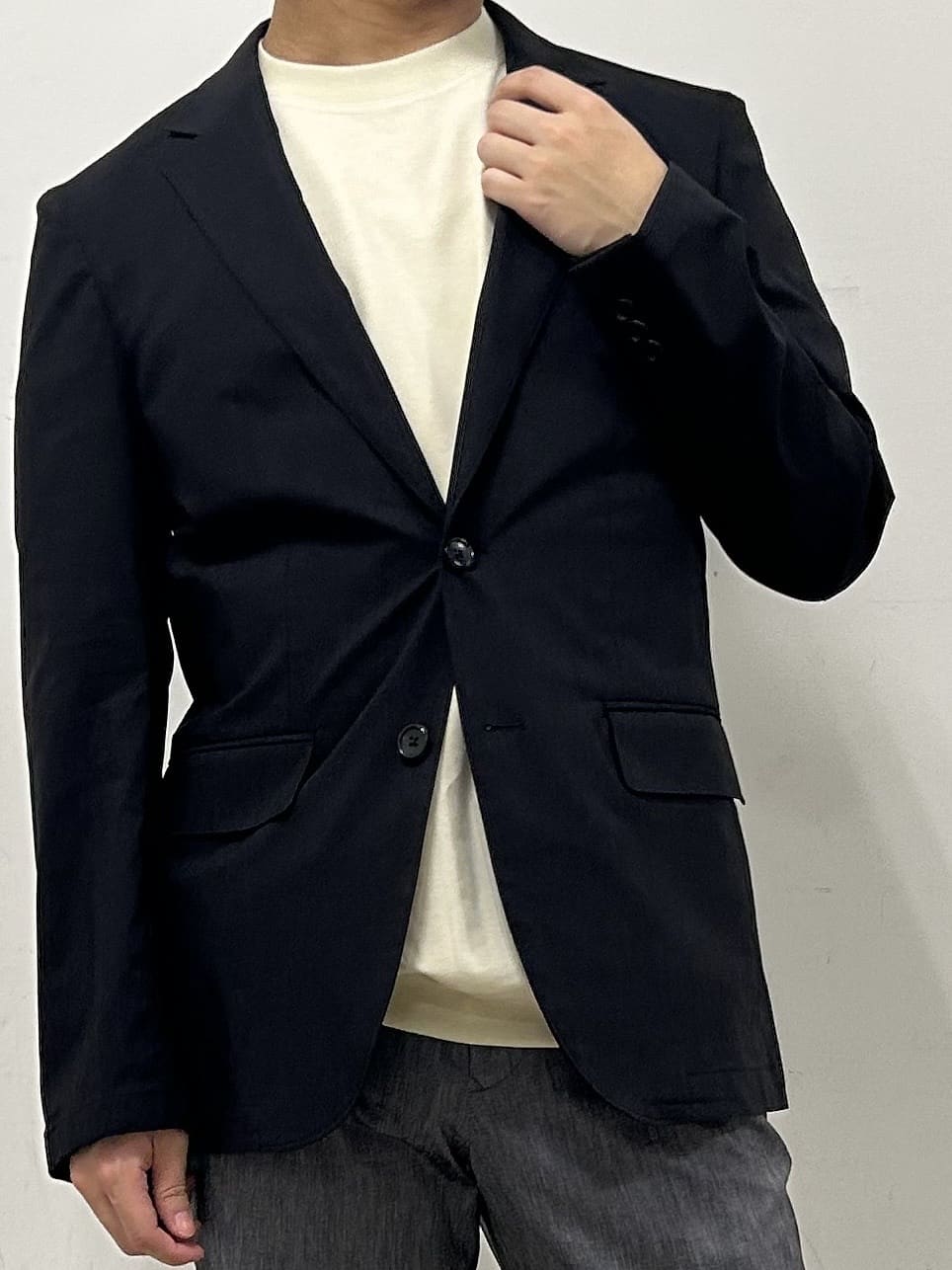 Hiroさんの「TAKEO KIKUCHI｜【抗菌防臭／5サイズ展開】ハイゲージポンチ Tシャツ」を使ったコーディネート
