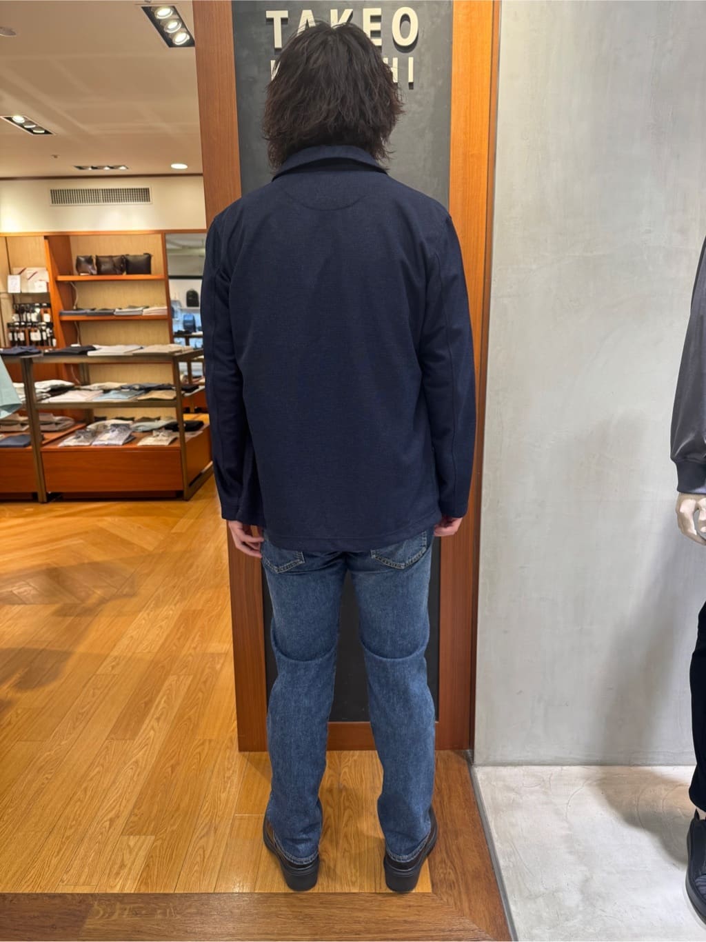 たくやさんの「TAKEO KIKUCHI｜【モンスターストレッチ】日本製 ウォッシュド デニムパンツ」を使ったコーディネート