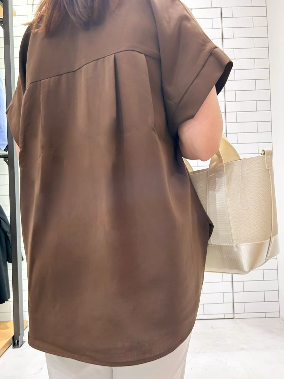 chicchi♪さんの「OPAQUE.CLIP｜《7色展開／SS-LLサイズ》ストレッチスキッパーブラウス／セットアップ対応【洗濯機洗い可／防シワ】」を使ったコーディネート