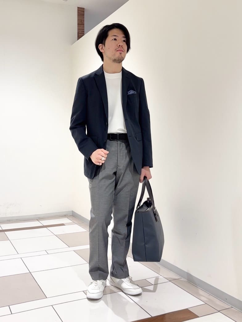 及川さんの「TAKEO KIKUCHI｜【抗菌防臭】COOL DOTS（R）ドビープリント ジャケット」を使ったコーディネート