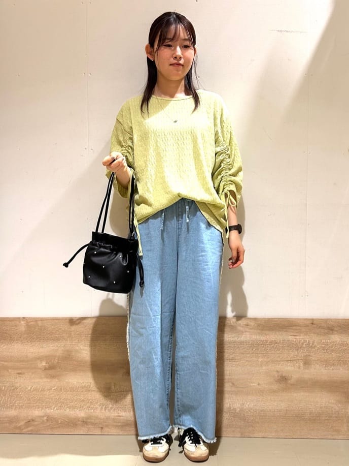 花さんの「SHOO･LA･RUE｜◆スリーパヴェプチネックレス」を使ったコーディネート