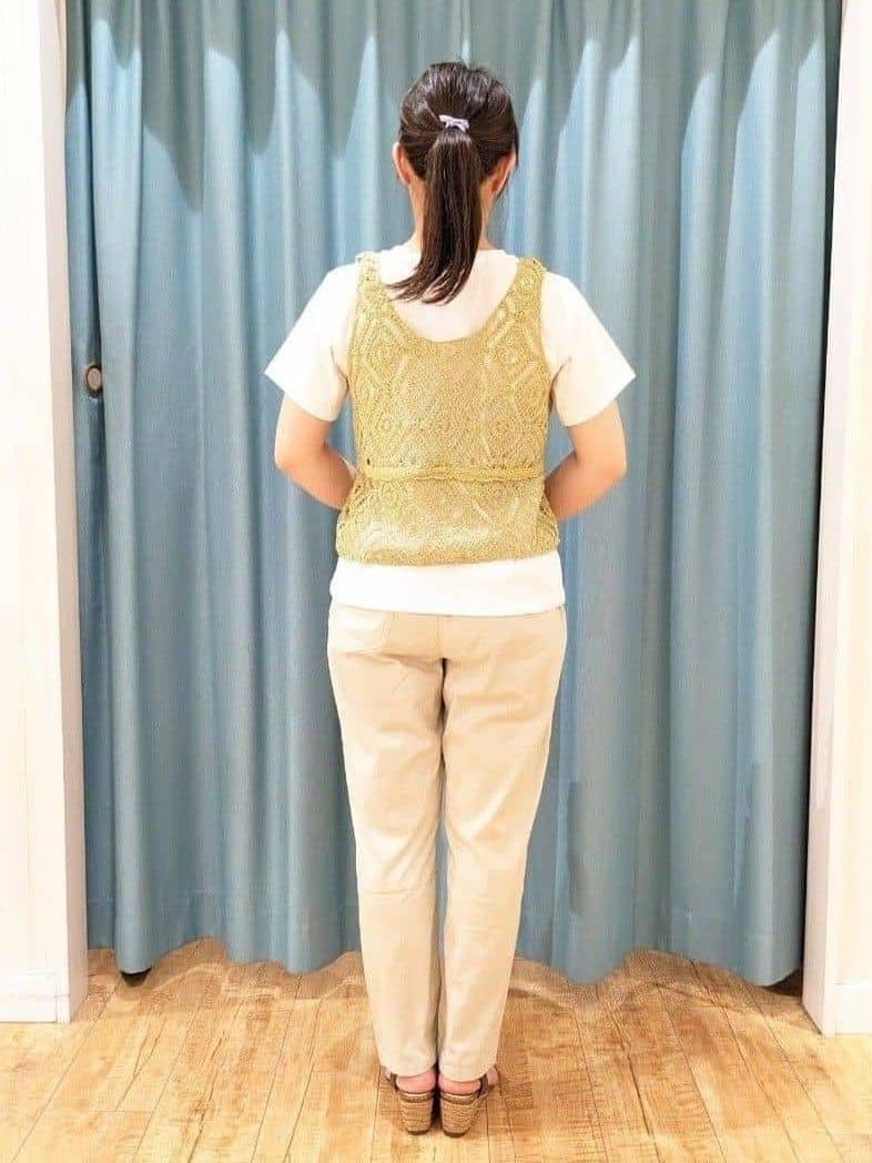 Miさんの「SHOO･LA･RUE｜◆【洗える/美脚シルエット】綿ストレッチイージーテーパードパンツ」を使ったコーディネート