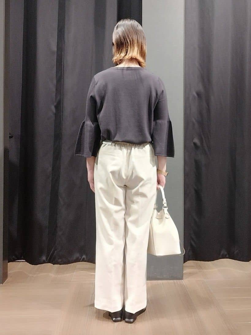 naoさんの「THE SHOP TK｜◆【接触冷感/体型カバー】7分袖フレアニット/洗濯機OK/ＵＶケア」を使ったコーディネート